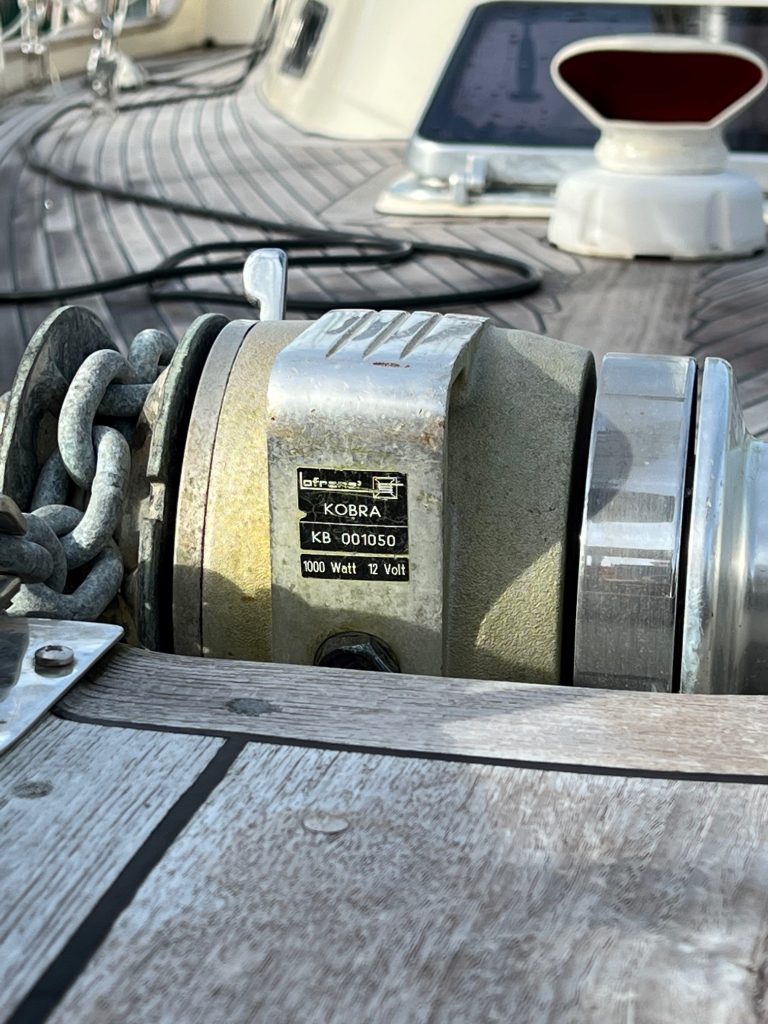 Lofrans Kobra windlass motor replacement Yacht Hawk Yachting and